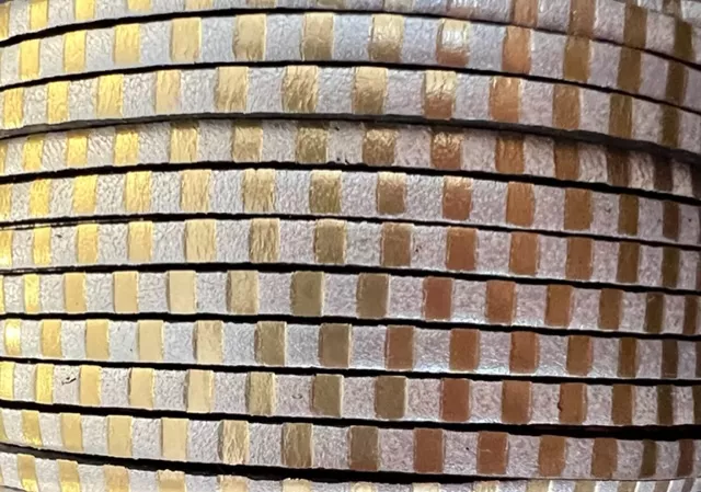 cuir de veau 3mm avec rayure - Or