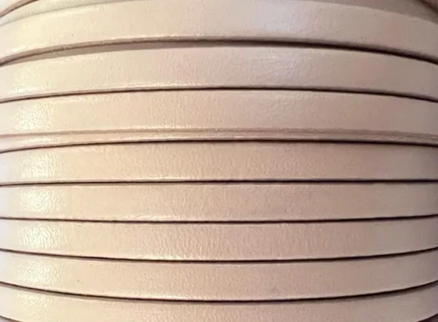 Cuir de veau 5mm Candy sans bordures noires - nude