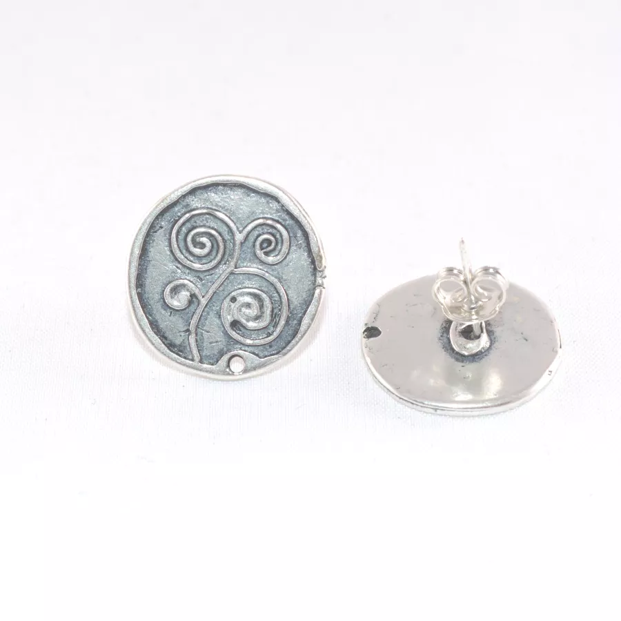 Boucles d'oreilles à clous 