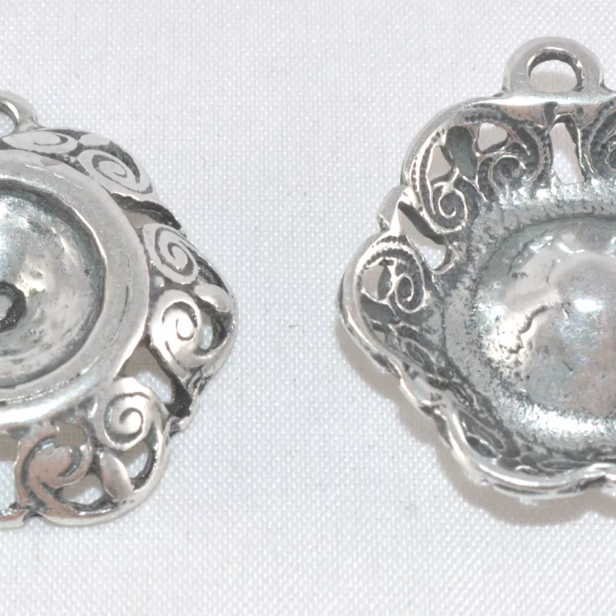 Pendant médaille à coller cabochon 