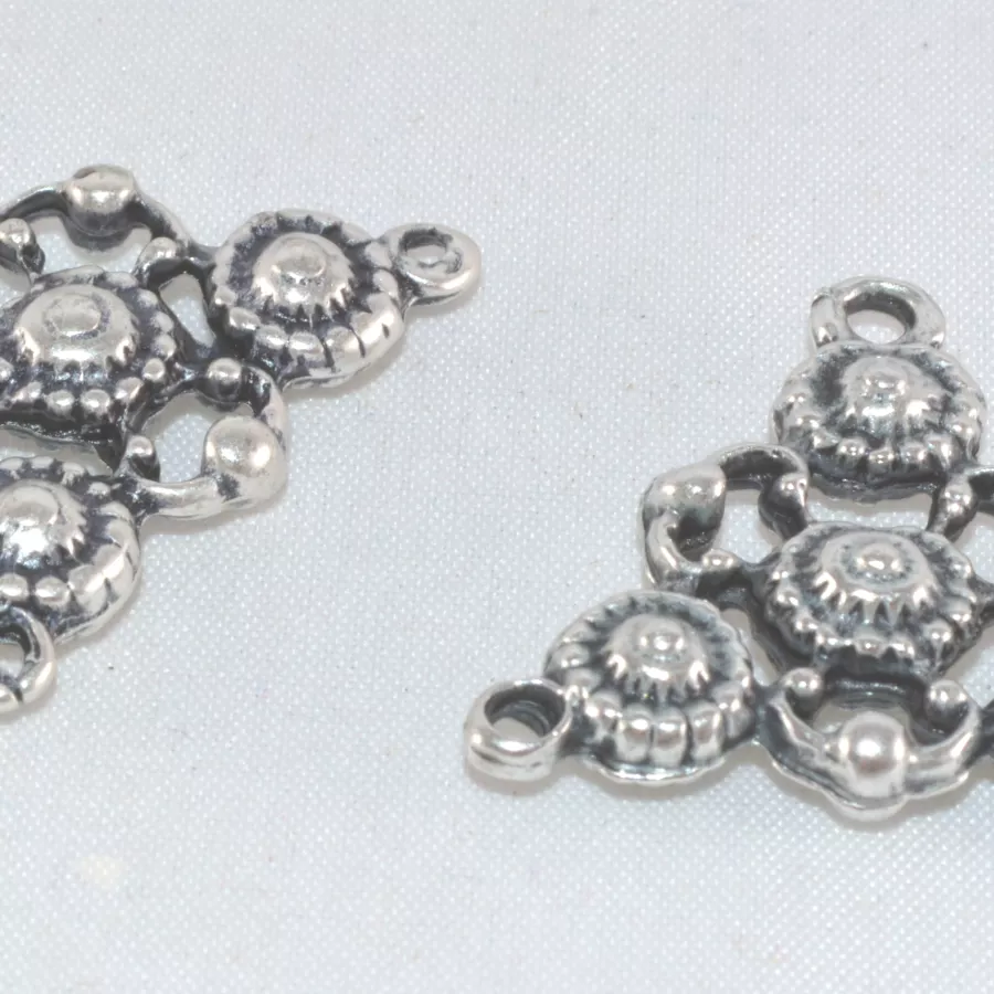 intercalaire triangle avec 3 anneaux