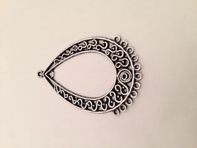 10 Pendants pour créer des boucles d'oreilles-Cliquez