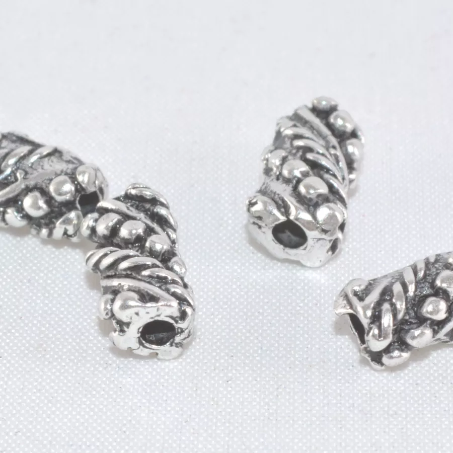 Perles cylindrique en intercalaire