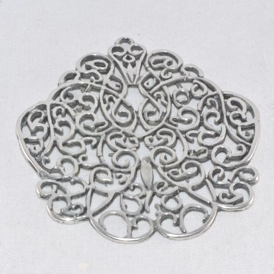 Pendant medaille filigranné