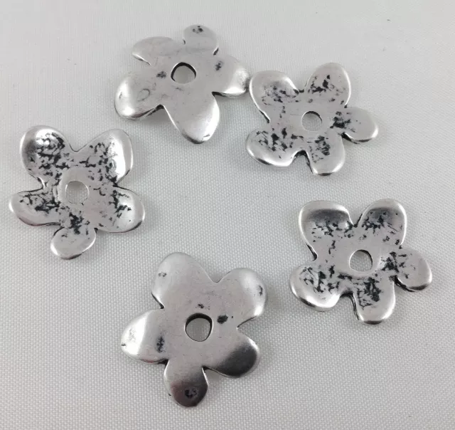 Intercalaire fleur martelé