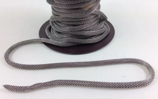 Chaîne tube en laiton tissée