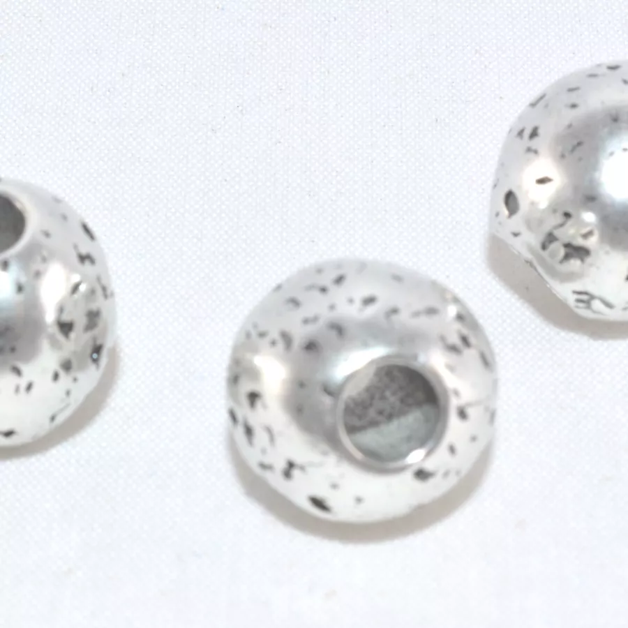 Grands Perles rond martelé 5mm de diametre