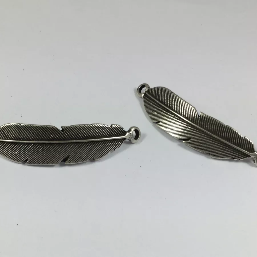 5 Plumes incurvées  avec 2 anneaux 