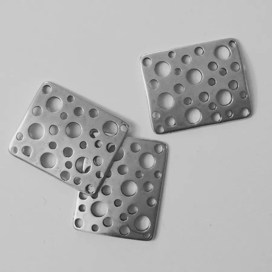 5 Intercalaires avec trous multiples