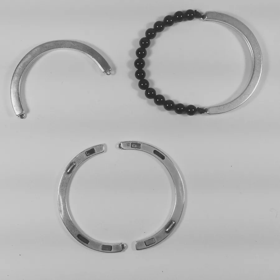 Fermoir demi-jonc aimanté