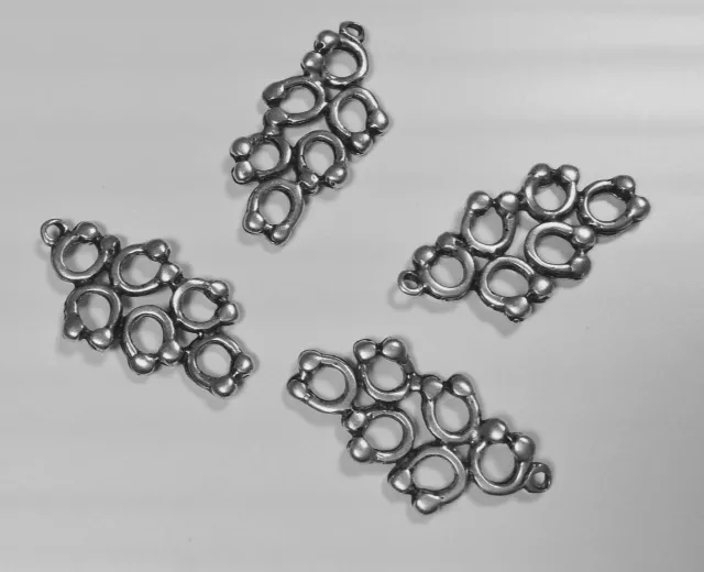 Pendant fers à Cheval