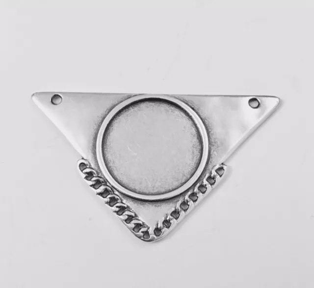 pièce pour créer le centre d'un collier