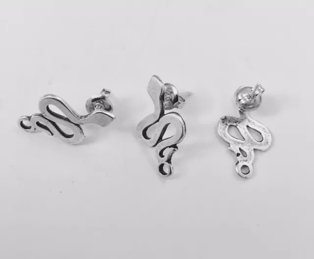 Boucles d'oreille en forme de serpent