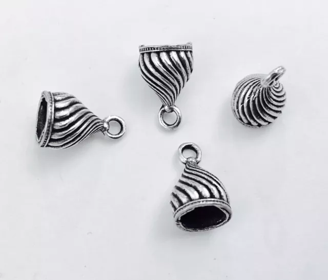 Embout cloche en étain 7mm plaqué argent avec motif