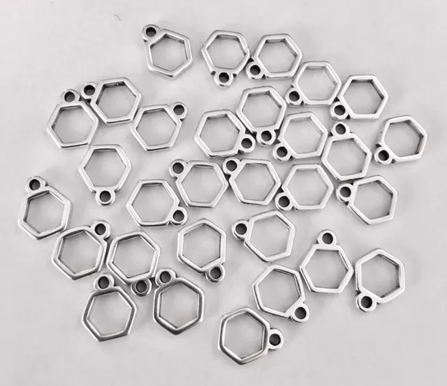Pendant hexagone evidé