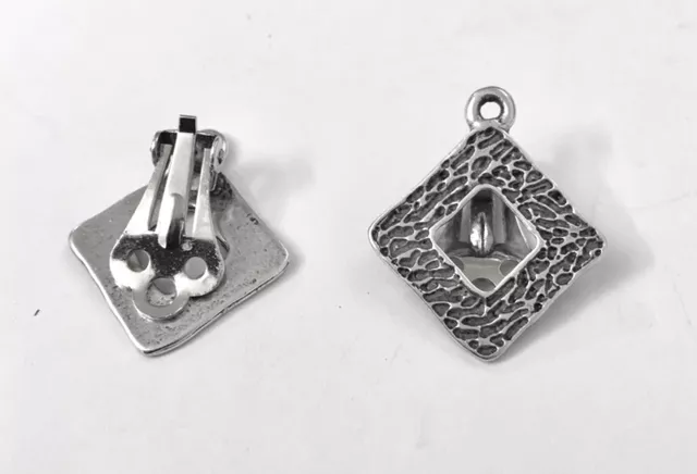 BO à clips carrées martelées évidées