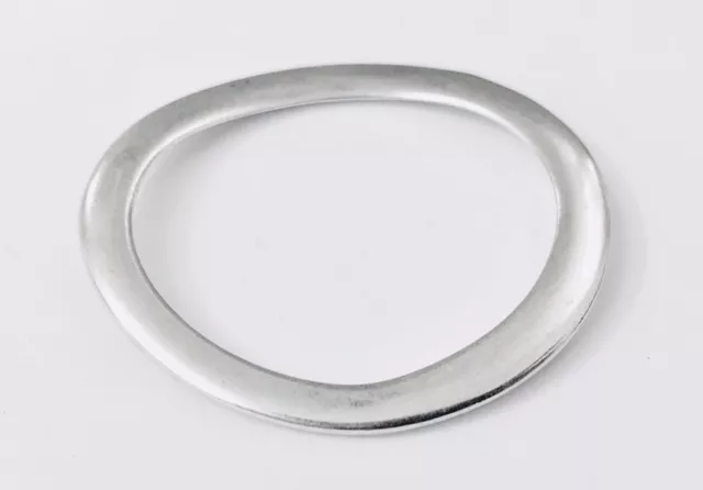 3 Grands  cercles plats légèrement ondulé 47 mm diam int : 37 mm