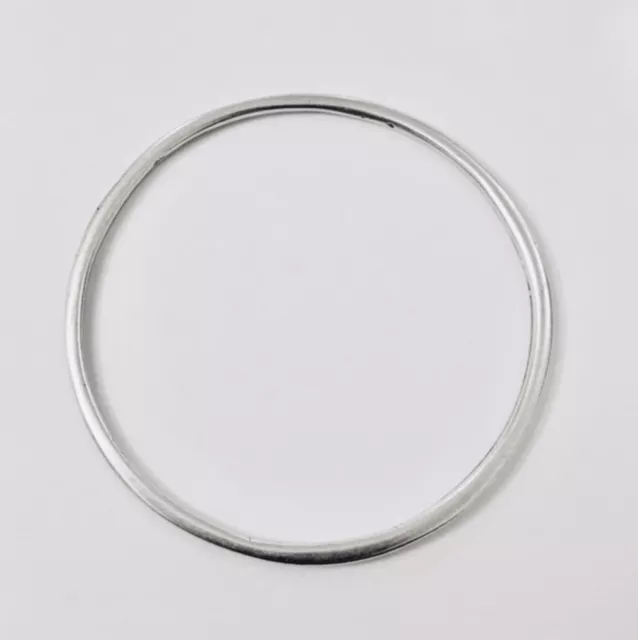 Bracelet rigide à mettre seul ou plusieurs ensemble