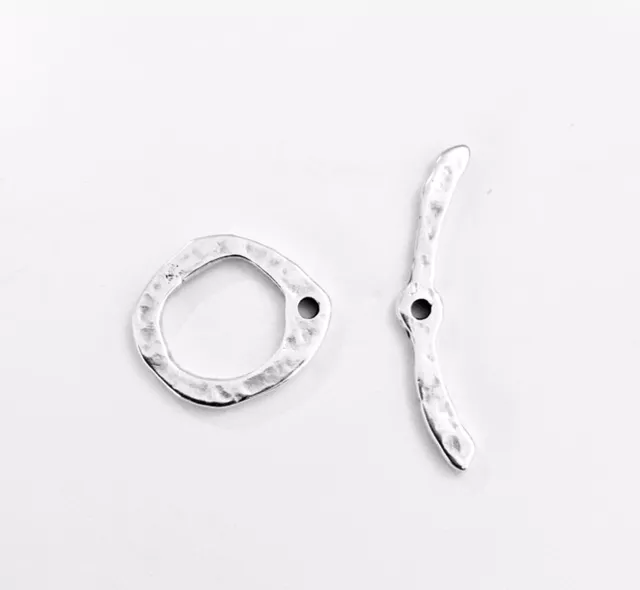 Petit fermoir T plat martelé 14mm