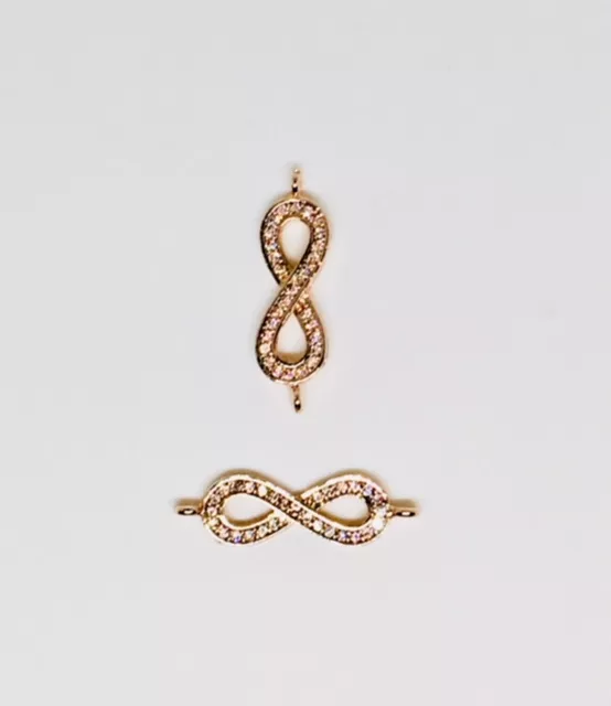 Intercalaire signe de l'infini avec du zirconium en or rose