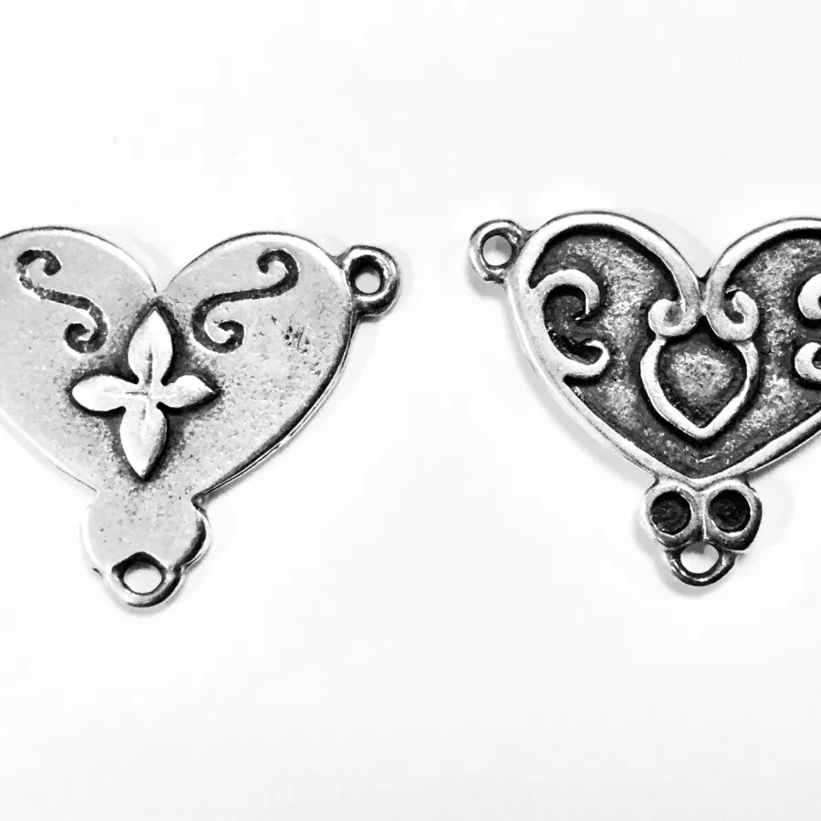 Intercalaire forme Coeur trous multiples 