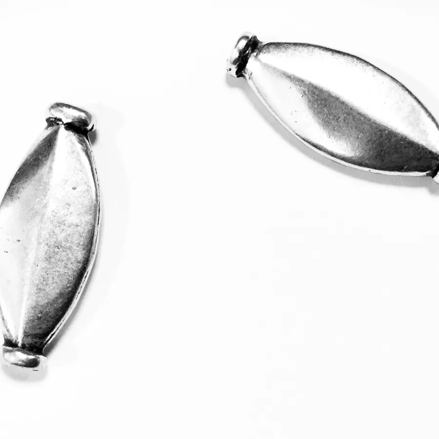 Intercalaire perle à deux trous forme originale allongée 