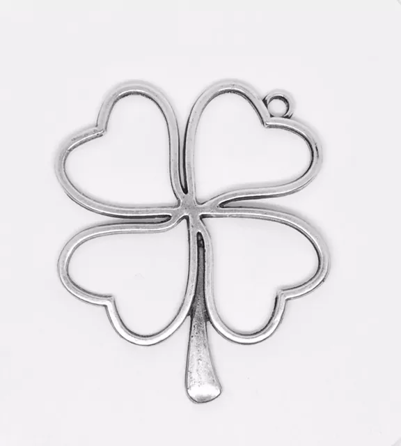 Pendant trèfle à 4 feuille avec anneau