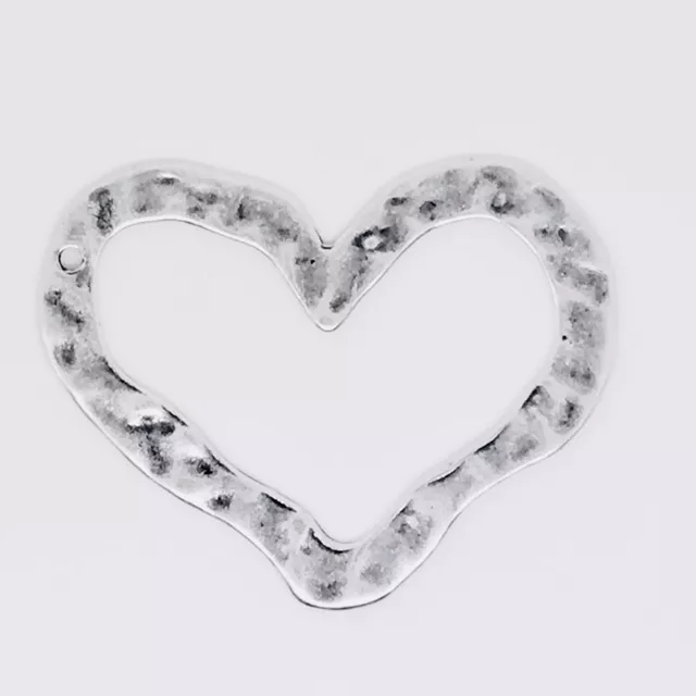 Pendant/intercalaire cœur plat martelé double face 50 x 38.50mm