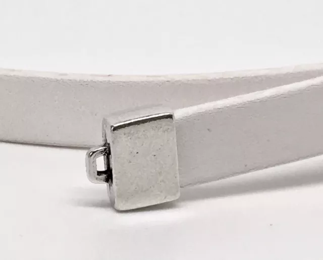 Embout plat en étain plaqué argent pour 9 x 2.5 mm