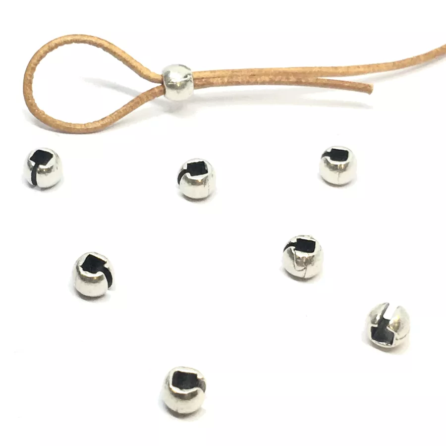 Perles à écraser ouvertes pour camoufler le nœud d’élastique