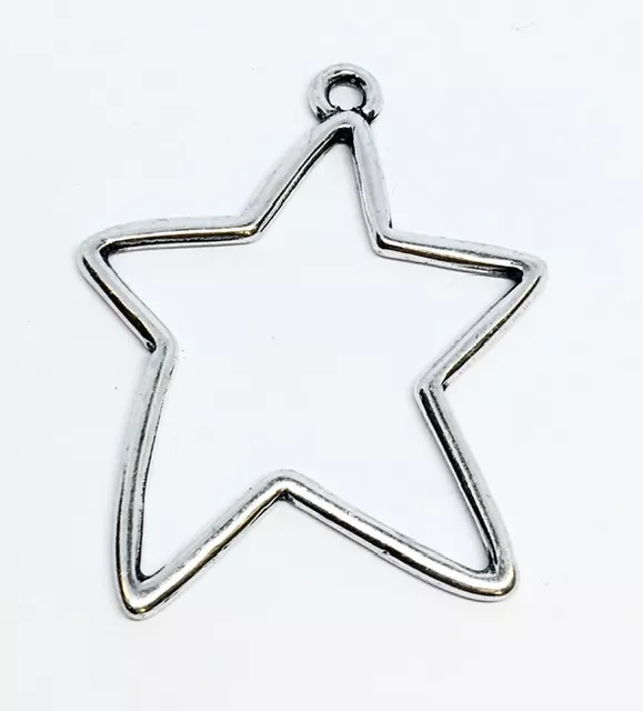 Pendant étoile évidé