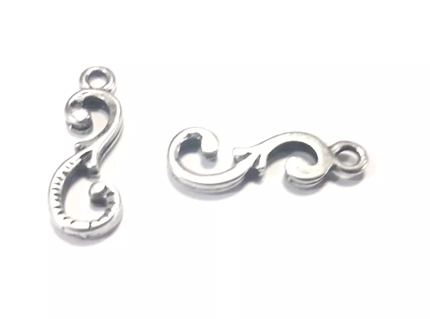 Pendant motif abstrait