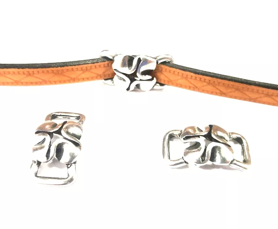 Passant trèfle à 4 feuilles pour cuir 8,7mm