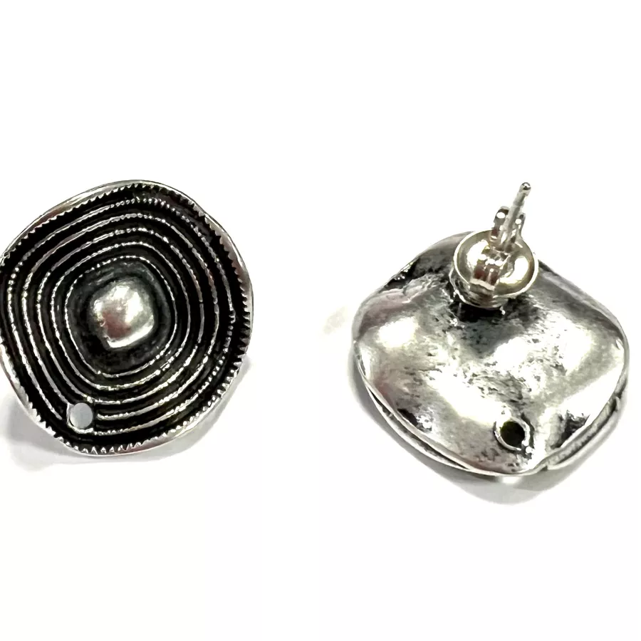 B.O à clou en forme de rondelle ondulée