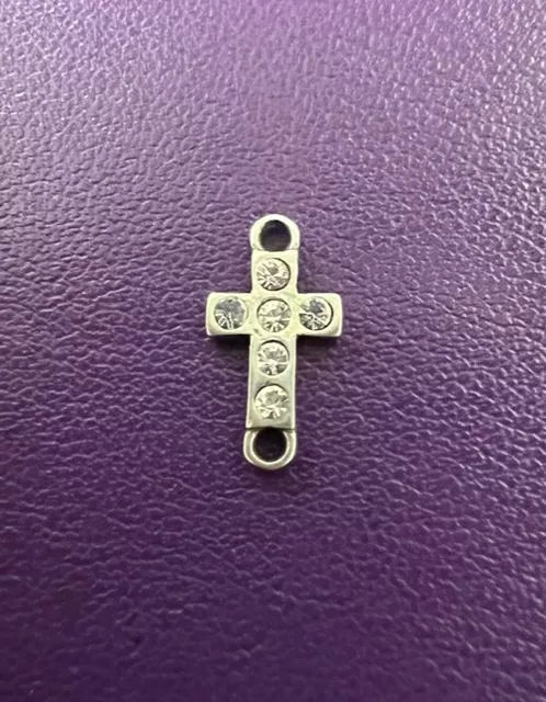 Croix avec strass 2 anneaux 13.7 x 7.3mm