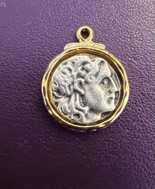 Monnaie Grecque 17 mm or et argent antique