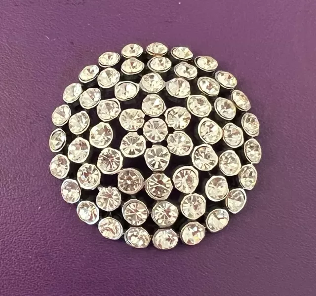 Base avec swarovski pour créer broche ou pendant 51mm