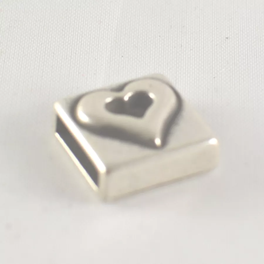 passant 10mm carre avec coeur