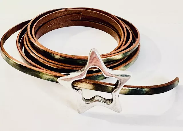 Passant grande étoile pour cuir 5mm