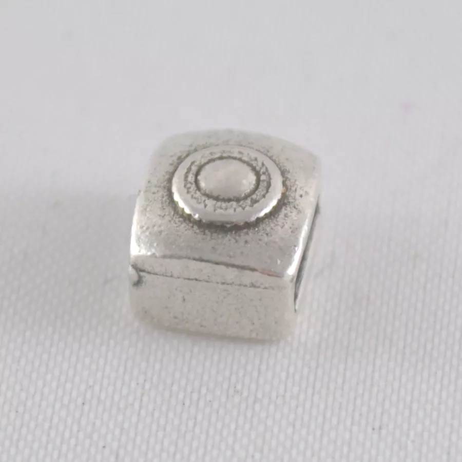 Passant 5mm en étain pour cuir