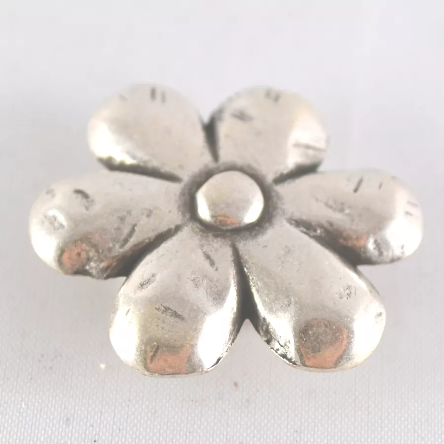 Passant fleur  10mm pour cuir  