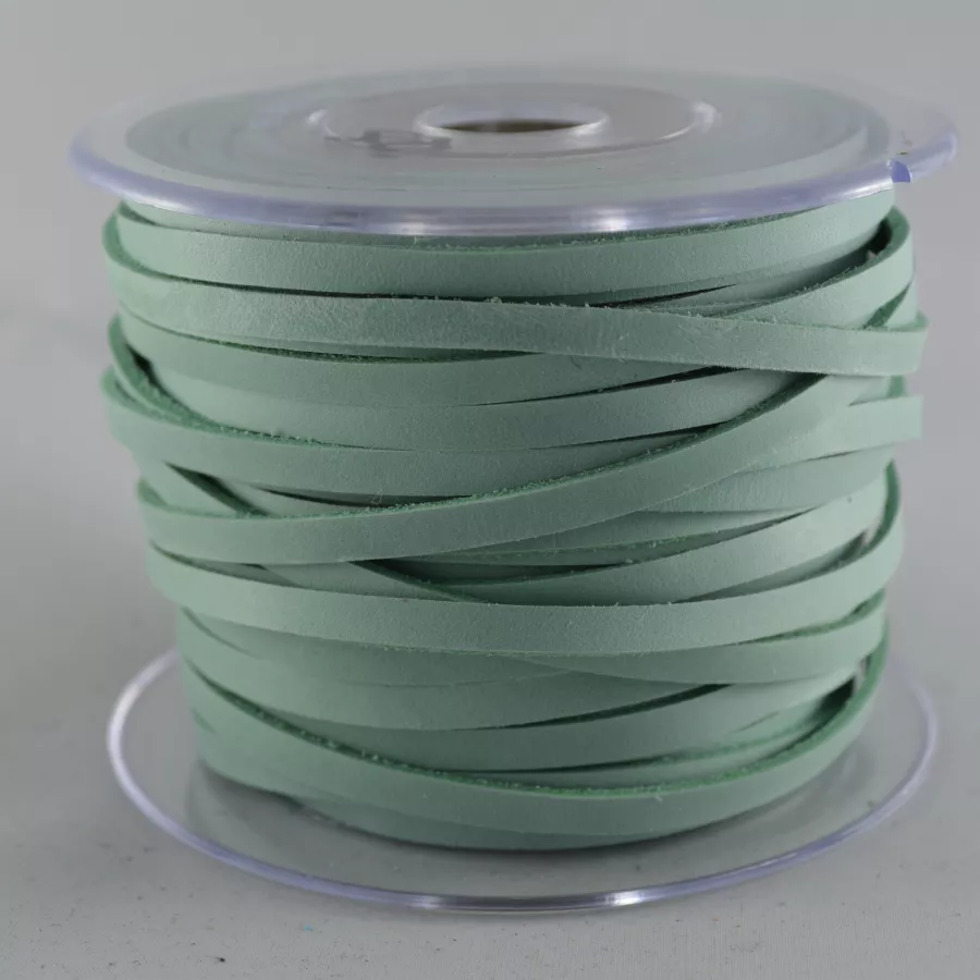 lanière 4 mm en veau non doublé pour sautoir - Vert d'eau