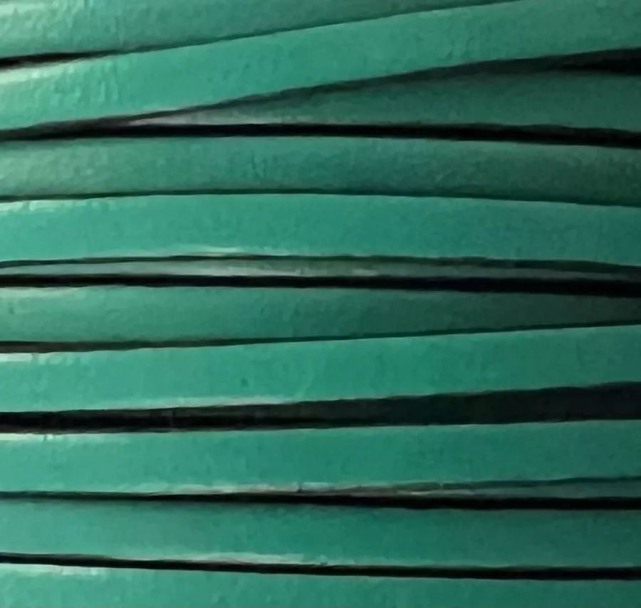1m Cuir de veau 3mm plat-NOUVELLES COULEURS - Vert d'eau