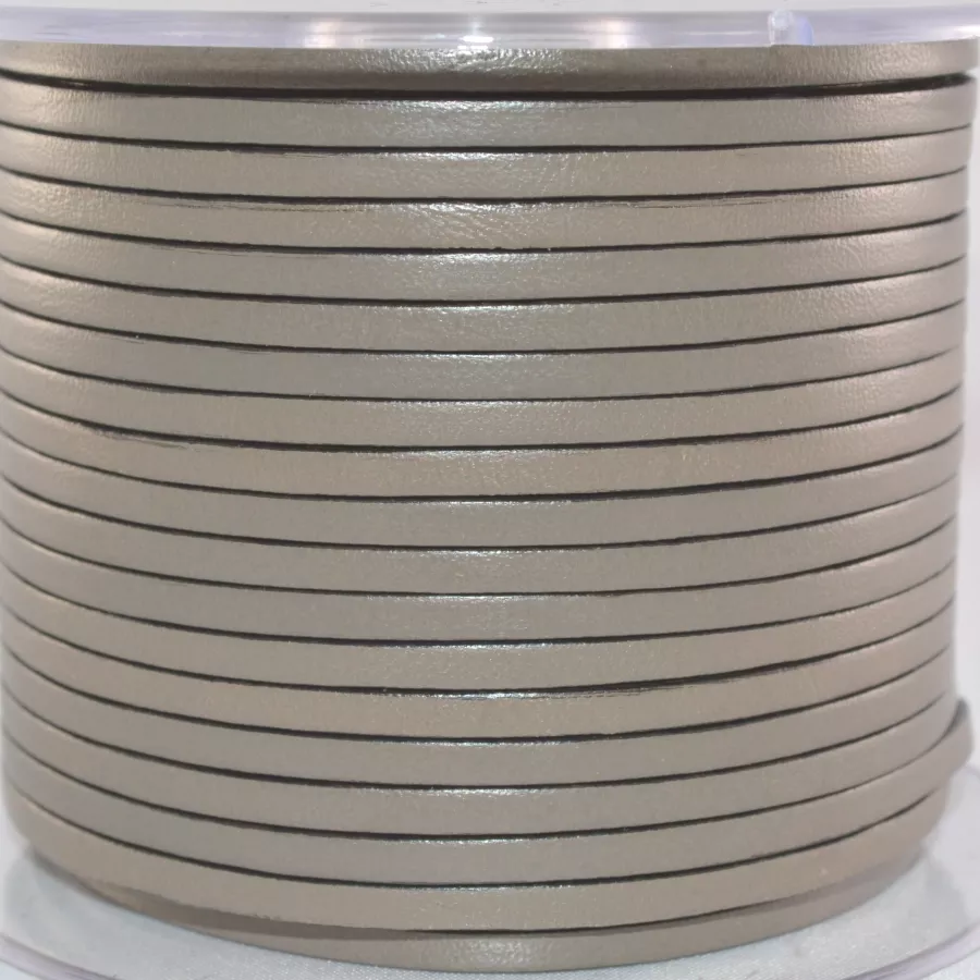 1m Cuir de veau 3mm plat-NOUVELLES COULEURS - Taupe