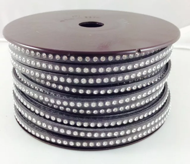 Cuir de veau avec véritable Swarovski 6mm- - Gris foncé