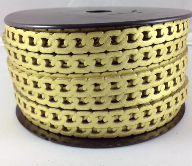 Cuir en forme de chaine gourmette 10 mm - Or