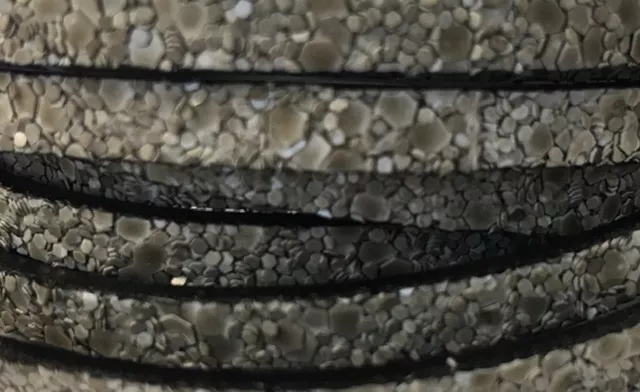 Glitter sablé 5mm. - Gris