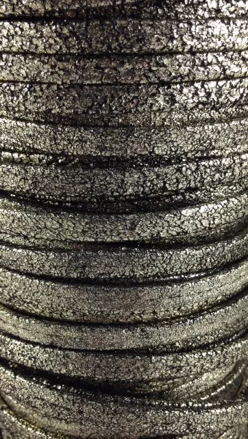 Cuir chèvre metalisé craquelé 5mm - Or