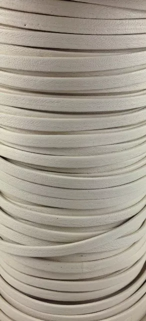 Cuir de chèvre couleurs pastels 5mm doublé - Beige claire