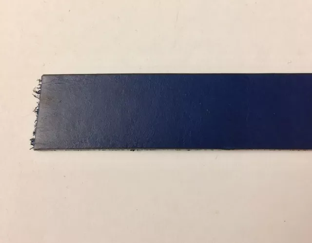 20 CM  de Cuir de veau en  20mm - Bleu